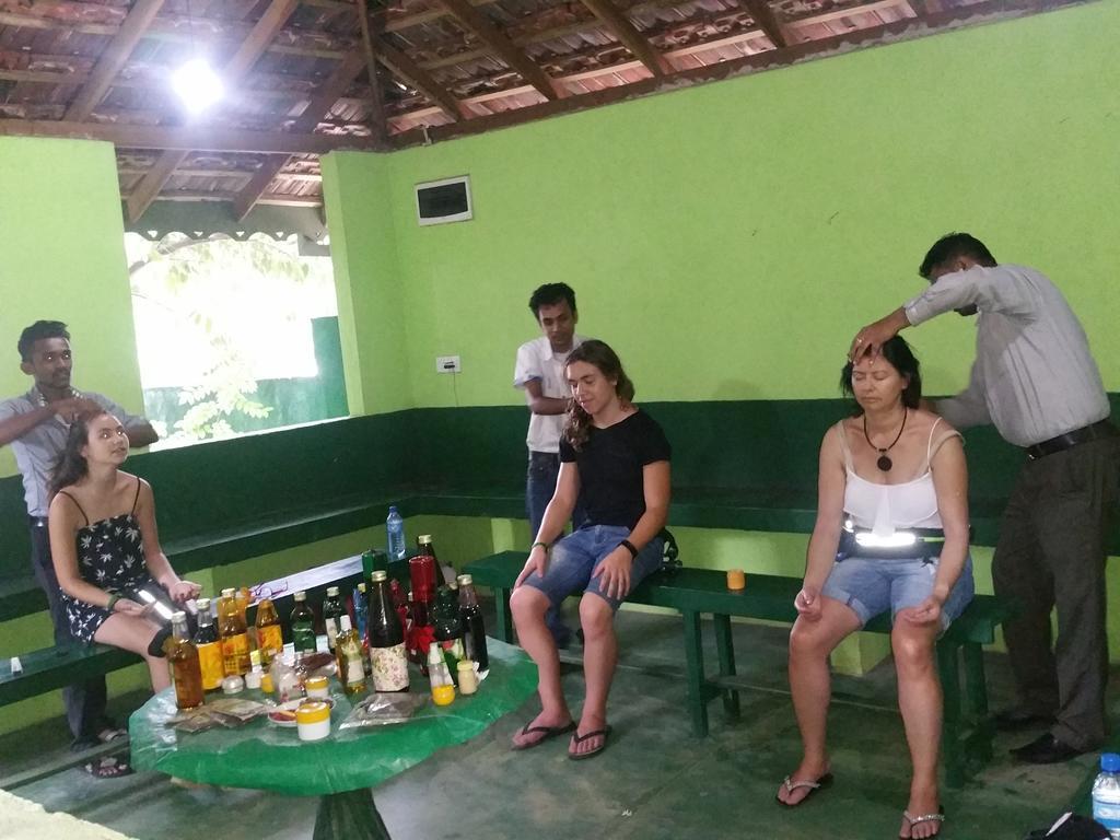 Jungle Village Homestay Піннавала Екстер'єр фото
